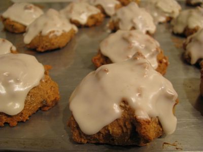 Iced ginger cookies