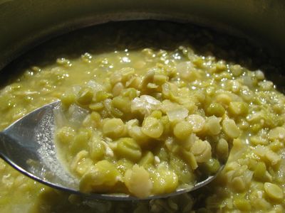 Sprouted split pea soup