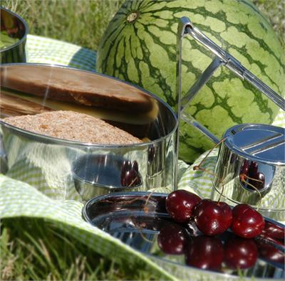 Stainless steel two-tier lunch pail