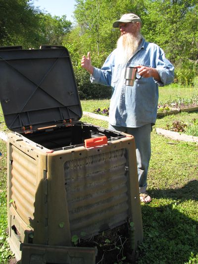 Org gardening class composter