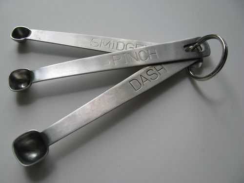 Pinch dash smidgen