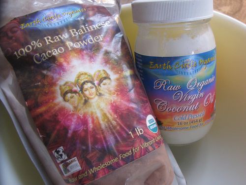 Earth circle raw cacao + coconut oil