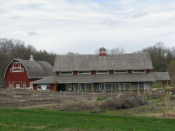SSE barn + visitors center