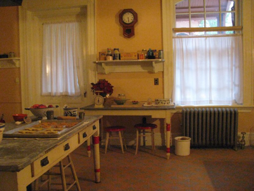 Edison's glenmont kitchen