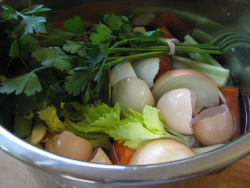 Chicken broth meat + veggies
