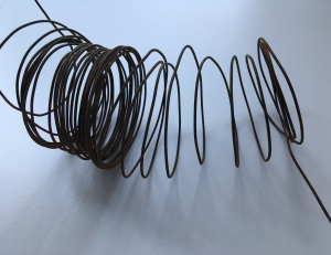 Wire tree top slinky coil Wire tree top slinky coil