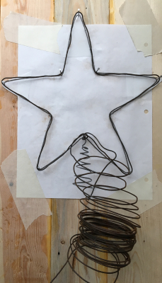 Wire tree top star pattern with wire Wire tree top star pattern with wire
